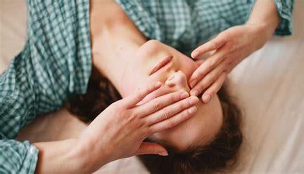 Het hoofd in de bankschroef